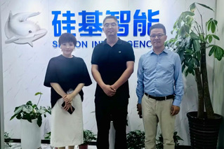 转变作风优服务——商贸与电子信...